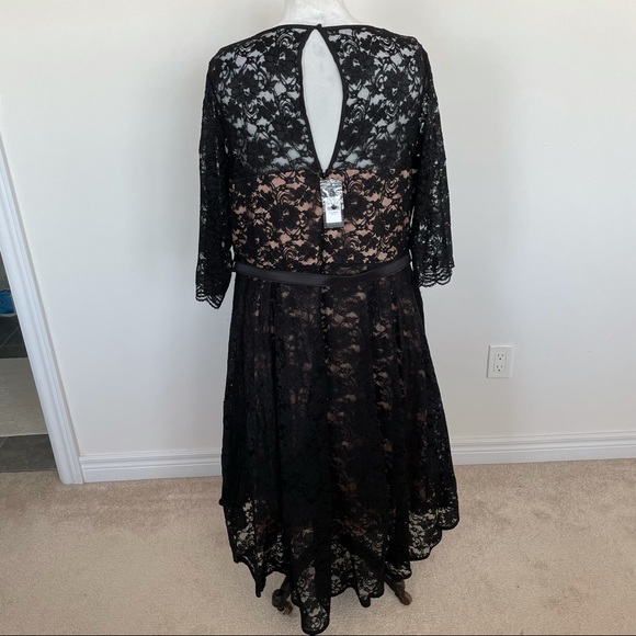 NWT CityChic Black & Tan lace dress - Picture 7 of 12